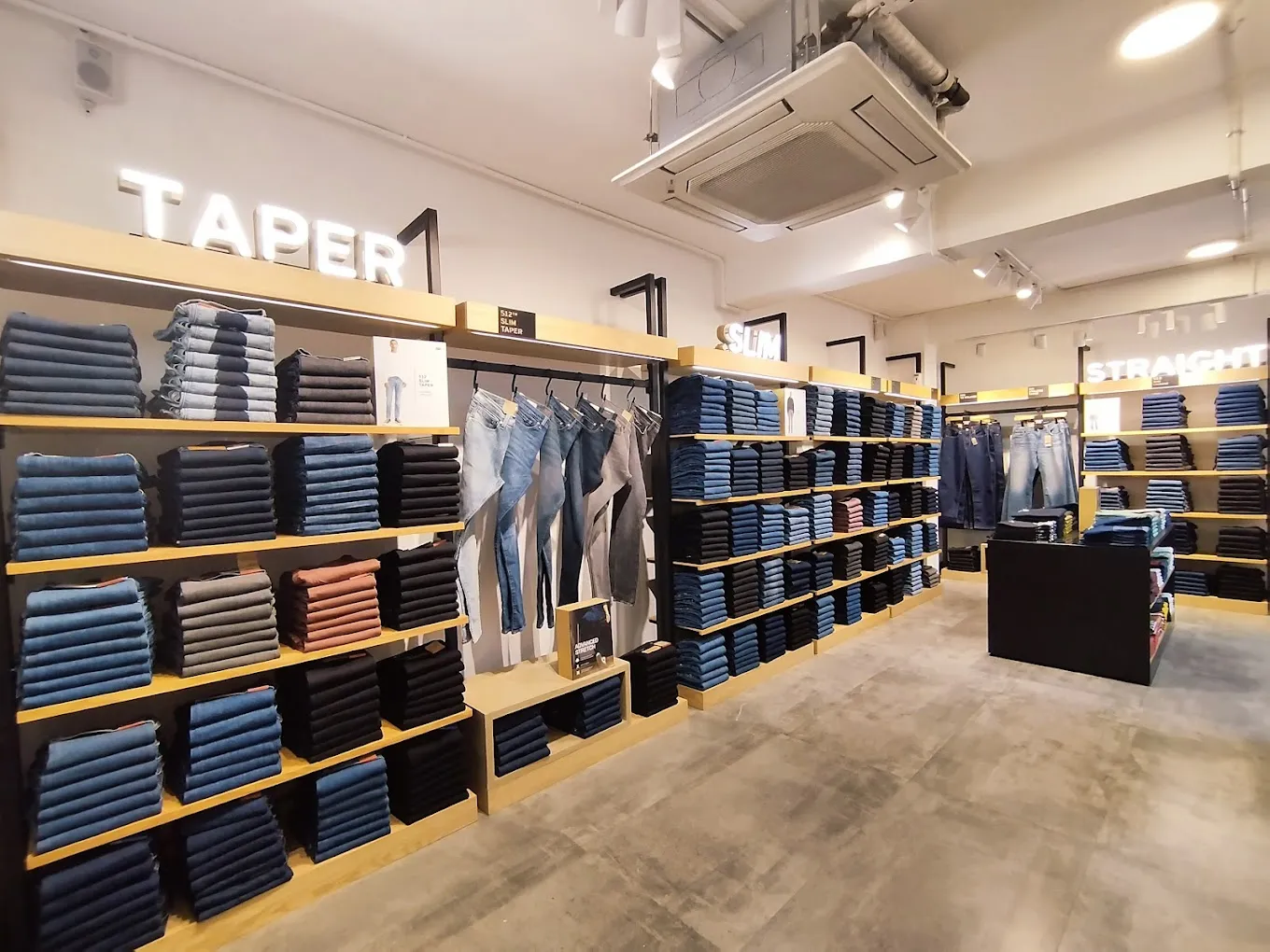 Levi's Exclusive Store